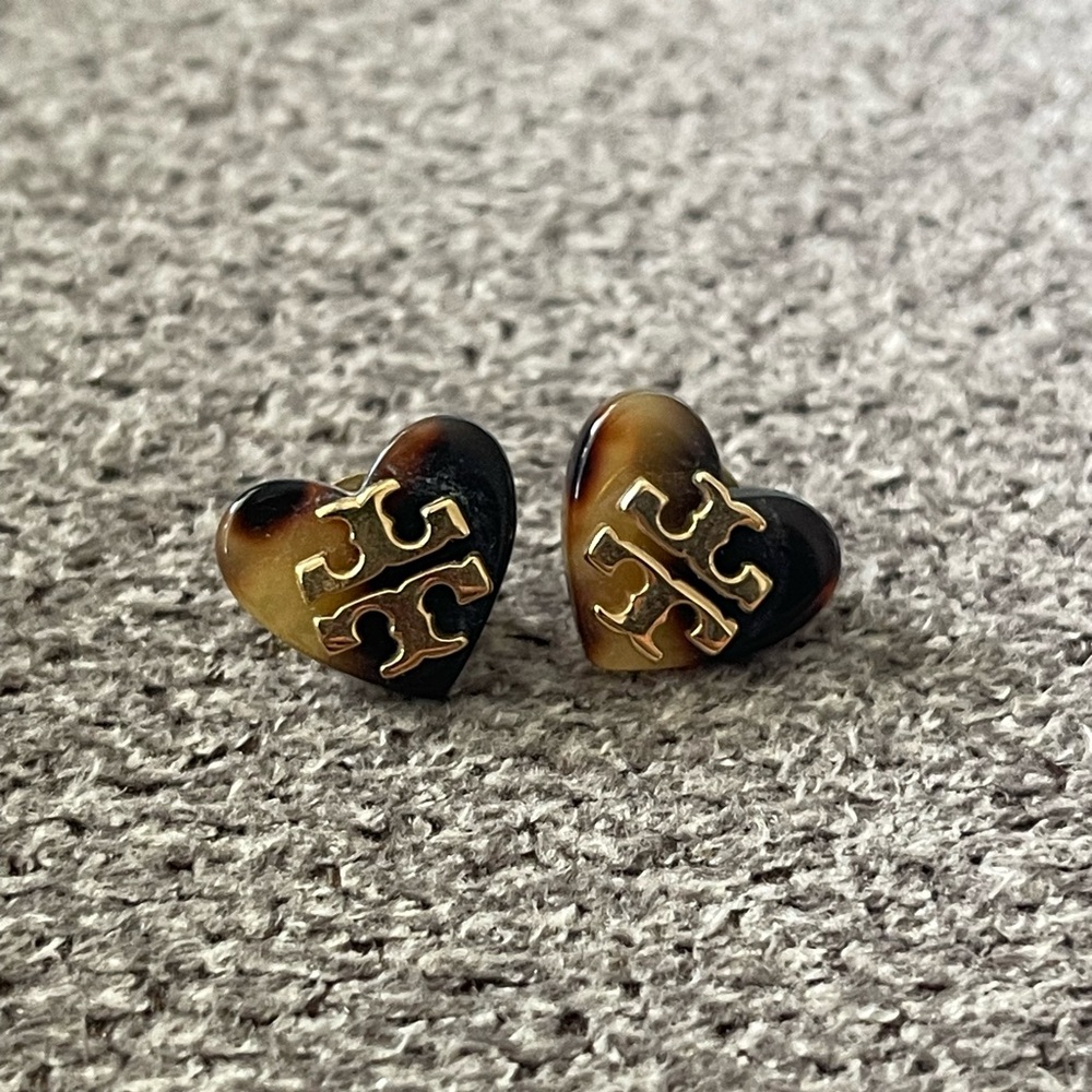 Tory Burch heart tortoise studs